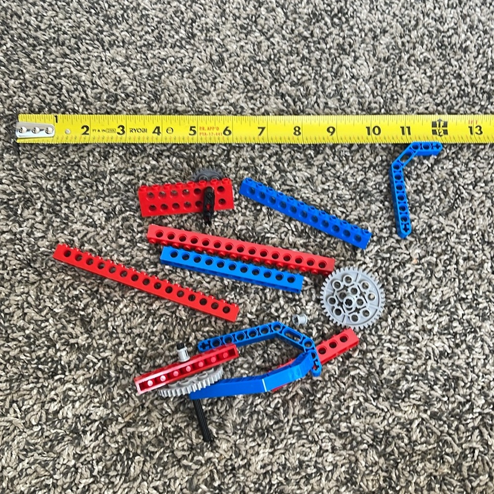 Kids toys LEGO Gadgets 20 pieces (not a full set)